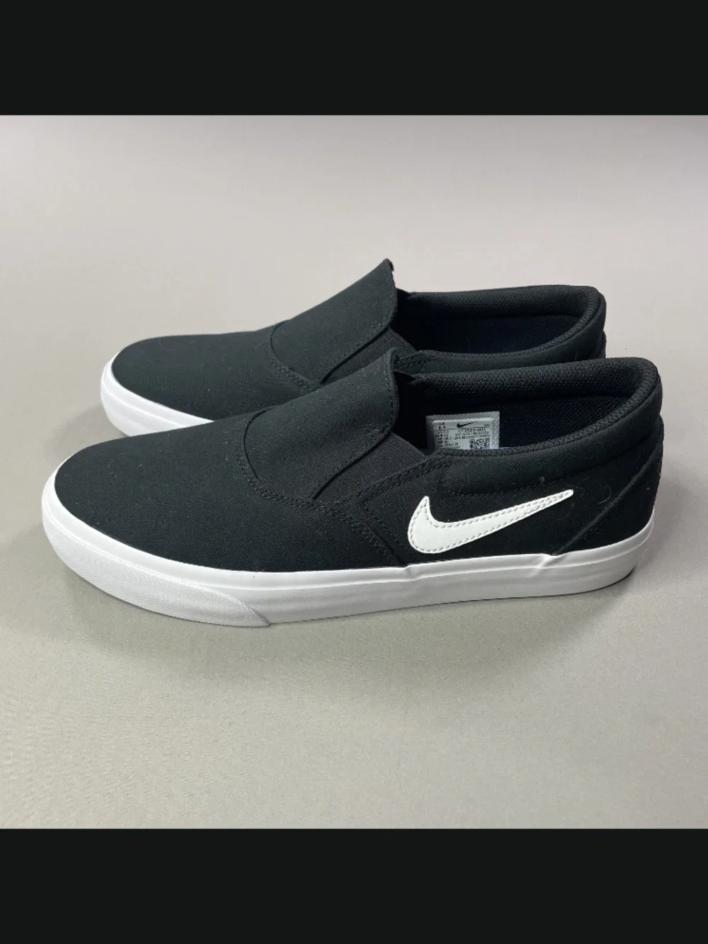NEW Nike Shoes Mens 8.5 Womens 10 black SB Chron 2 slip on casual summer skate